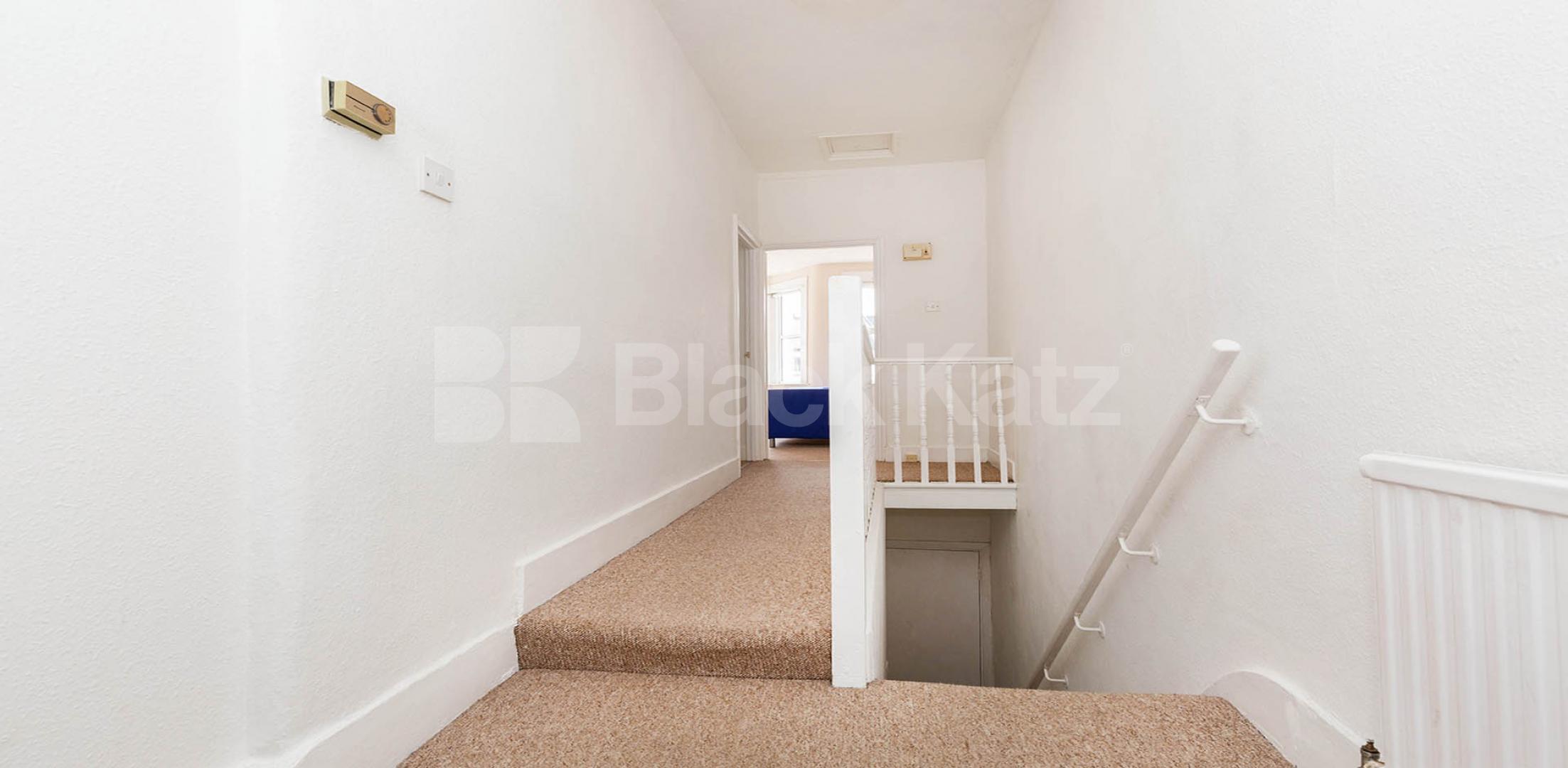 			NEW INSTRUCTION!, 1 Bedroom, 1 bath, 1 reception Flat			 Effingham Road, HARINGEY LADDER